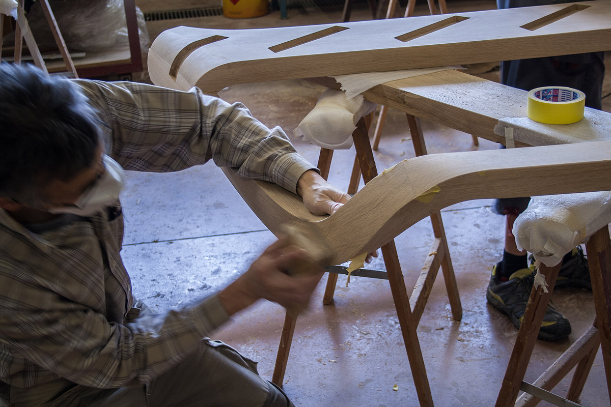 Scala in legno con curve